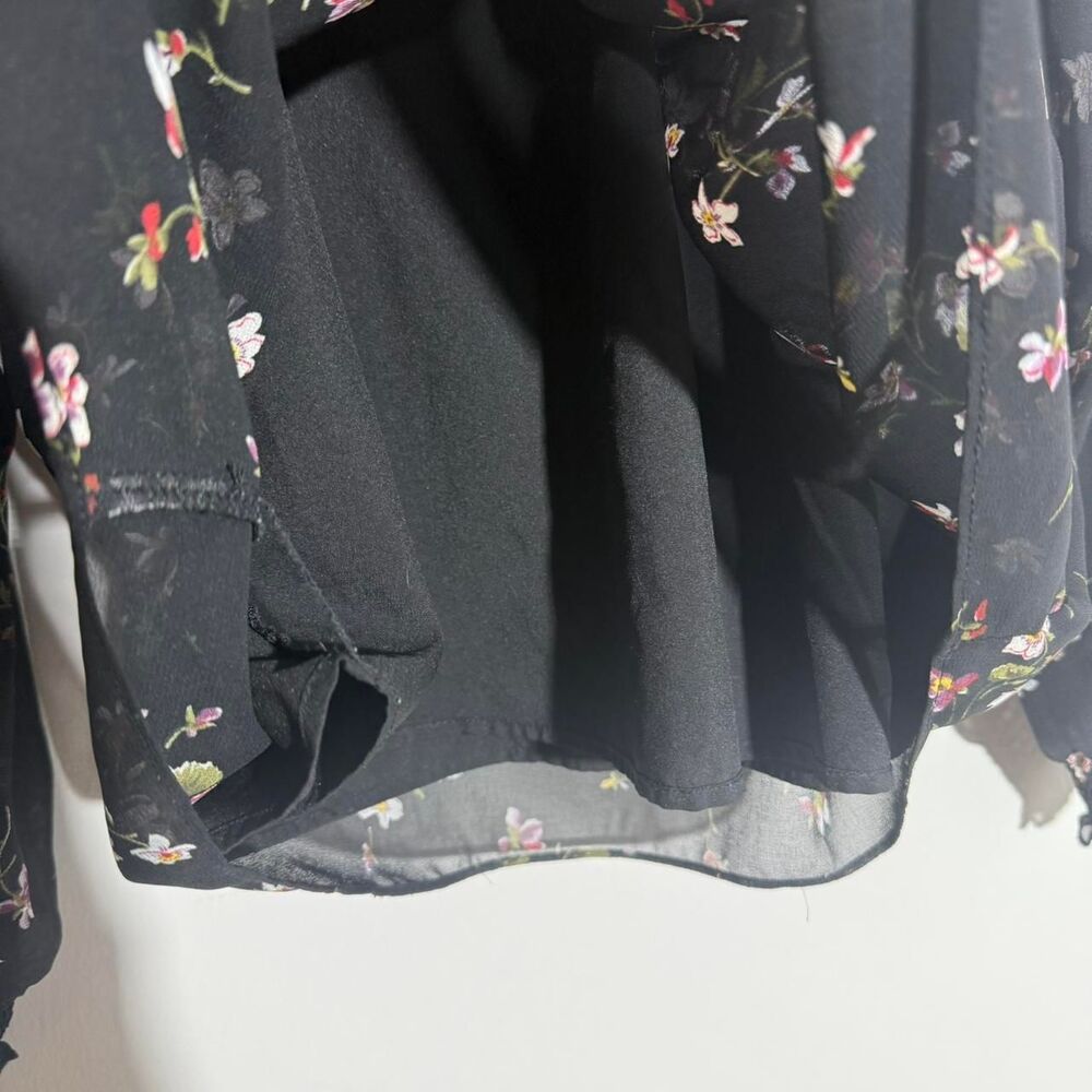 Madewell Women's Smocked Mockneck Top | Backyard blooms| Size XS - Picture 6 of 9